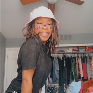Meet your Posher, Anaiah